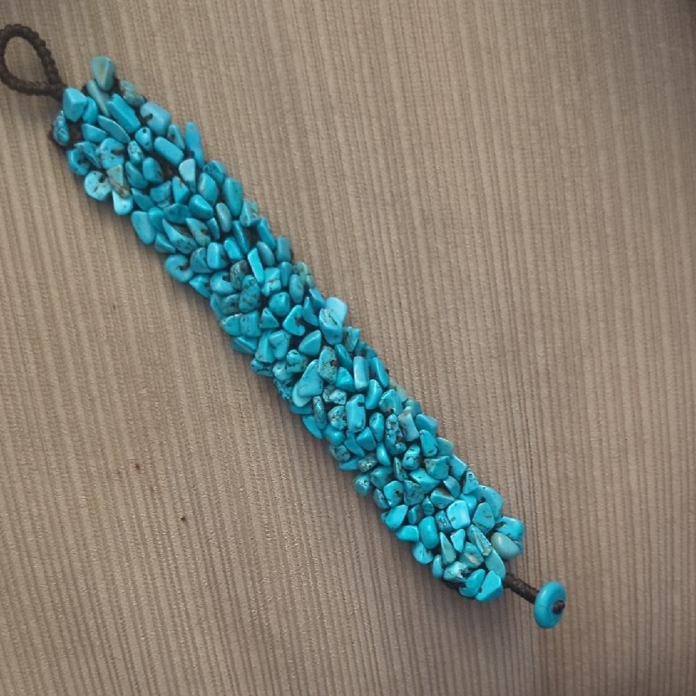Turquoise Howlite Chunky Stone Bracelet